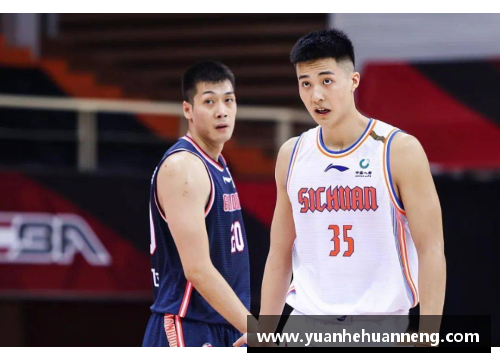 盈彩网李凯：从青涩菜鸟到篮球赛场的耀眼之星